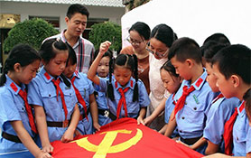 各地群眾紛紛致信預(yù)祝黨的十九大圓滿(mǎn)成功