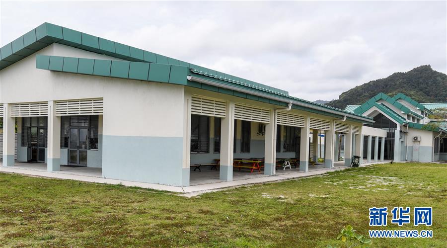 (國際·圖文互動)(1)中國援建“你好”學校 圓庫克群島孩子夢